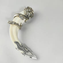 Elaborado natural chinês collectible handwork tibetano prata dragão estátua incrustada com dentes de javali auspicioso pingente 2024 - compre barato