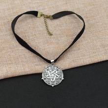 Zxmj yennefer medalhão colar pingente quente jogo feiticeiro 3 selvagem caça cosplay preto corda de couro colares para fãs jóias 2024 - compre barato