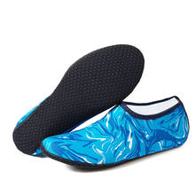 Sandalias de playa al aire libre Unisex, zapatos planos de felpa suave antideslizantes, zapatillas transpirables de verano para nadar 2024 - compra barato