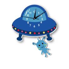 Мультфильм НЛО настенные часы для кухни гостиной Декор для детской спальни настенные часы слайент маятник домашние декоративные часы подарок 2024 - купить недорого