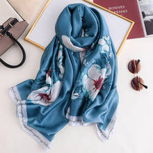 2020 Новый женский шарф летний солнцезащитный шелковый шарф в китайском стиле Пион цветок большой платок Европа и Америка дикий пляжное полотенце 2024 - купить недорого