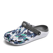 Summer New Men's Clogs Sandals EVA Lightweight Beach Slippers Non-slip Mule Women Camouflage Garden Clog Shoes Casual Flip Flops 2024 - buy cheap