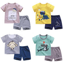 Хлопковая летняя детская мягкая футболка с шортами, футболка для мальчиков и девочек, детская мультяшная Одежда для младенцев с динозавром, дешевые вещи KF118 2024 - купить недорого
