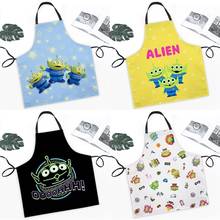 Disney-figuras de acción de Toy Story Aliens, accesorios de dibujos animados, babero personalizado, delantal de cocina, regalos Unisex 2024 - compra barato