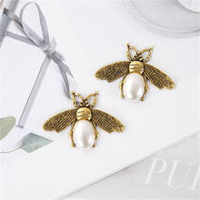 Julie Wang 5PCS Bee Charms Plastic Tail Zinc Alloy Antique Gold Color Honeybee Insect Pendant Brooch Jewelry Making Accessory 2024 - buy cheap