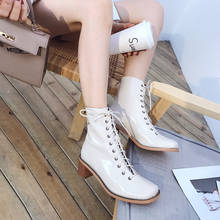 Sapatos femininos plataforma martin botas branco 2019 outono nova marca de moda senhoras tornozelo botas cross-amarrado feminino botas mujer retalhos 2024 - compre barato