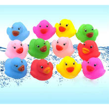 12 pçs animais de natação brinquedos de água colorido macio flutuante borracha pato squeeze som squeaky brinquedo de banho para brinquedos de banho do bebê 2024 - compre barato