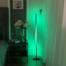 Lámpara LED de pie para sala de estar, iluminación sencilla y regulable, moderna, RGB, para habitaciones familiares, dormitorio y oficina 2024 - compra barato