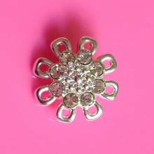 Botón de adorno de diamantes de imitación de Calavera, deslizador para centro de lazo de pelo, 22x16mm, 100 unids/lote (BTN-5330), envío gratis 2024 - compra barato