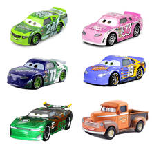 Disney-Coche de juguete Pixar 39 para niños, modelo de aleación de Metal fundido a presión, Rayo McQueen, Matt Jackson Storm Ramirez, 1:55 2024 - compra barato