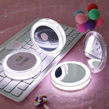 Mini espelho redondo portátil, espelho redondo para maquiagem com lente de luz led dobrável, segurador de mão e espelho para meninas 2024 - compre barato