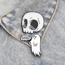 Pin de la serie Vintage de Halloween, broche de calavera y fantasma, insignia de decoración de bolso de pin de vaquero de Estudiante 2024 - compra barato