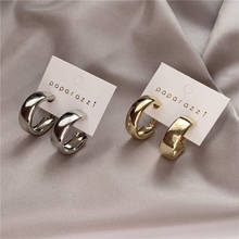 Pendientes de aro grandes minimalistas para mujer, aretes geométricos de Metal, redondos, a la moda, regalo de joyería para fiesta de boda 2024 - compra barato