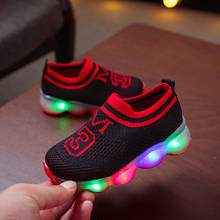 Zapatillas de malla con luz LED para niños y niñas, zapatos transpirables y suaves, talla 21-30 2024 - compra barato