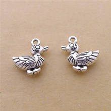 100Pcs/lot Cute Duck Charms 14x17MM Fowl Charms for Jewelry Making Necklace Bracelet Pendant 2024 - buy cheap