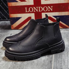 Botas de piel auténtica para hombre, botines estilo chelsea brogue, con plataforma corta, cowboy, moda británica 2024 - compra barato