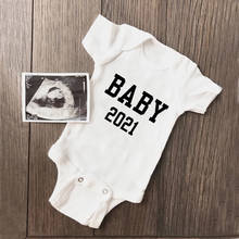 Cute Pregnancy Reveal Baby 2021 Print Baby Bodysuit Cotton Short Sleeve Newborn Boys Girls Romper 2024 - buy cheap