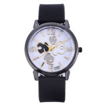 Reloj de cuarzo DQG para Mujer, nuevo accesorio de marca de lujo, a la moda, con oso pequeño, informal, de silicona 2024 - compra barato