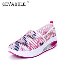 CEVABULE-zapatos transpirables huecos de verano para mujer, zapatillas informales de malla de camuflaje con fondo grueso, zapatos aumentados con balancín CYL 2024 - compra barato