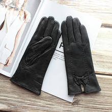 2020 New Women Black Genuine Leather Gloves Button Style Fashion 7 Types Velvet Lining Keep Warm In Winter And Autumn Mittens 2024 - buy cheap