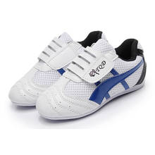 Zapatos de Taekwondo para hombre, zapatillas de Kung Fu transpirables de alta calidad, Wushu, Taichi, Karate, artes marciales, lucha libre 2024 - compra barato