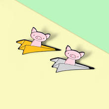 Broche de Pin esmaltado de dibujos animados de avión de Origami, Pin rosa, mochila, solapa, sombrero, joyería de Animal, regalo para amigos, venta al por mayor 2024 - compra barato