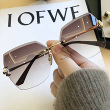 2020 nova marca de corte sem aro quadrados óculos de sol para as mulheres do vintage liga cat eye óculos femininos elegantes gradiente tons 2024 - compre barato