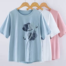 Женская хлопковая футболка с коротким рукавом, с цветочным принтом 2024 - купить недорого