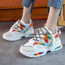 Zapatillas de plataforma de alta calidad para mujer, zapatos deportivos con cordones de colores mezclados, cómodos, transpirables, para caminar al aire libre 2024 - compra barato