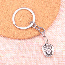 20pcs baseball glove Keychain 20*14mm Pendants Car Key Chain Ring Holder Keyring Souvenir Jewelry Gift 2024 - buy cheap