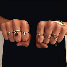 Alyxuy 7 шт./компл. классического золотого цвета в форме сердца треугольные кольца комплект Для женщин браслеты геометрические кольцо среднего размера аксессуары из дизайнерской бижутерии 2024 - купить недорого