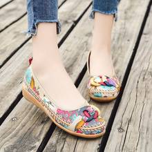 Women Slip On Spring Autumn Flat Shoes Ladies Ethnic Fabric Straw Flower Casual Platform Loafers Female Fashion Shoes 2020 Hot 2024 - buy cheap