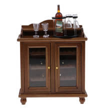 Armario con puertas dobles para casa de muñecas, mueble con estante para vino tinto y vasos, Estilo Vintage, 1/12 2024 - compra barato