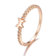 Nuevo diseño de la temporada de Bettyue anillo delicado de circón cúbico para niñas y mujeres estilo lindo de la mariposa primera elección en el fiesta 2024 - compra barato