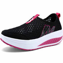 Zapatillas deportivas de verano para mujer, calzado deportivo para correr, tenis, plataforma, color negro, A170 2024 - compra barato