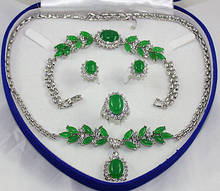 Noblês feminino 18k gp verde jade frisado flwoer colar pulseira brinco & anel 2024 - compre barato