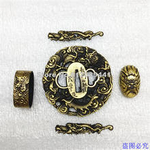 Forte bronze esculpido dragão guarda tsuba fuchi kashira menuki para japonês espada samurai katana um conjunto de acessórios de cobre 2024 - compre barato