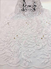 Белая африканская кружевная ткань 2020, Высококачественная кружевная французская сетчатая ткань с бисером и камнями, нигерийская швейцарская кружевная ткань для платья FJ31191 2024 - купить недорого