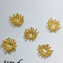 Cuentas de flores de cobre chapado en oro Real, accesorios para fabricación de joyas DIY, 10MM 2024 - compra barato