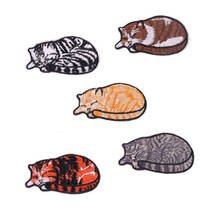 1 pçs dos desenhos animados dormir gatos remendos para crianças roupas ferro em apliques diy listras bordado adesivos costurar em emblemas animais bonitos 2024 - compre barato