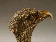 Lifelike asiático antigo chinês bronze mão esculpida águia cabeças estátua 2024 - compre barato