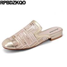 Chinelos de tamanho grande respirável glitter sapatos bordados chineses mocassins bordados mules étnicas feminino lantejoulas bonito ouro 2024 - compre barato