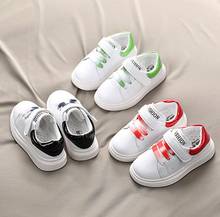 Zapatillas de deporte para niños y niñas, zapatos antideslizantes de fondo suave, cómodos, informales, planos, blancos 2024 - compra barato