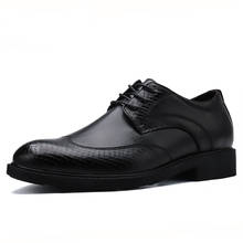 Мужские модельные туфли из натуральной кожи; классические броги; обувь в деловом стиле; Мужская официальная Свадебная обувь; мужские туфли-оксфорды; обувь, увеличивающая рост 2022 - купить недорого