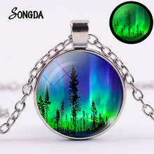 Collar de luces del norte que crece en la oscuridad, amuleto de la Aurora boreal verde, fotos artísticas, colgante de cabujón de cristal, joyería luminosa 2024 - compra barato