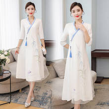 Vestido de estilo chino Retro Hanfu para mujer, vestido elegante estampado con cuello en V, largo, Media manga, blanco, para fiesta de verano 2024 - compra barato