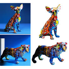 Estatuilla de perro de resina Multicolor, escultura de perro colorida, decoración Interior de coche, Bulldog, Chihuahua, escultura, mesa, estante, gabinete 2024 - compra barato