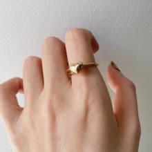 Золотые кольца в форме сердца для женщин, маленькие милые элегантные модные ювелирные изделия, кольцо на палец для девушек, Женские Ювелирные изделия, подарки 2024 - купить недорого