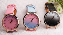 Часы Женские, винтажные, маленькие, розовые, ретро, дизайн радуги, на кожаном ремешке, аналоговые, кварцевые, наручные Часы 2024 - купить недорого