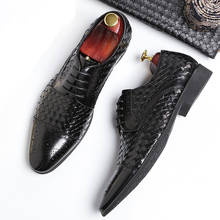 Мужские классические деловые туфли, черные плетеные туфли из натуральной кожи, на шнуровке, в британском стиле, повседневные Формальные Свадебные Туфли-оксфорды, весна 2021 2024 - купить недорого